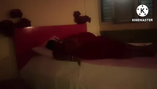 Randi Ki Chudai Customer Ne Kari