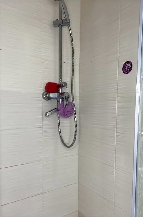 Shower Show!