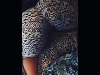 Super Phat Ass Jiggling On Bed