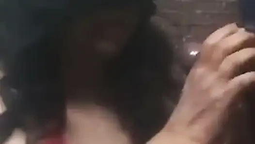 Suster seksi india ngentot sama pasiennya sendiri, suster india ngentot sama pasiennya sendiri di luar ruangan