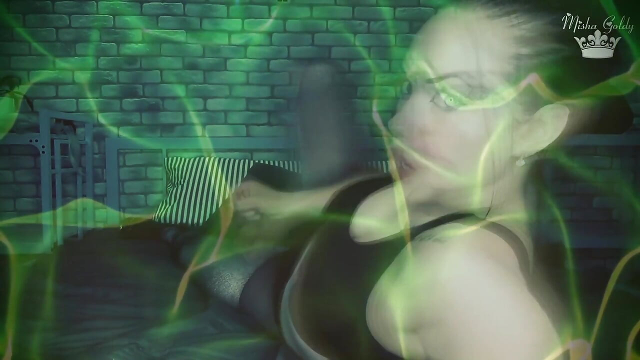Sniffers everyday! Day 13 pump it out cum for me