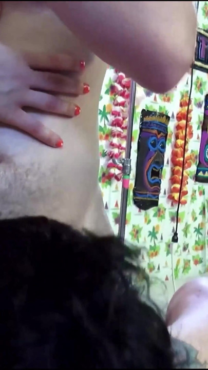 Їзда на товстому члені для siri, мінет для Торі та неохайний поцілунок! | Кліп 1