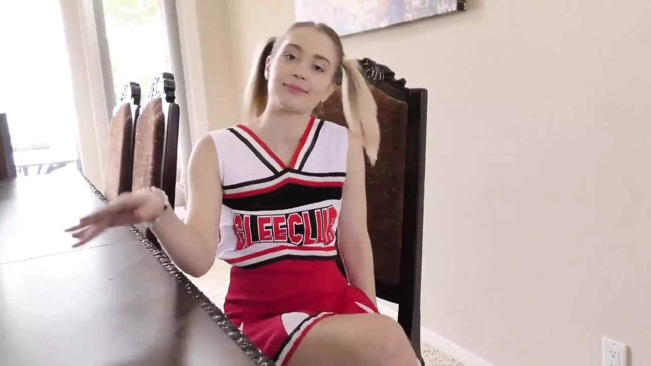 Teen cheerleader Anastasia Knight can't see straight while she gets fucked