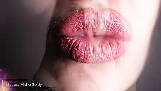 Lips and tits mesmerize