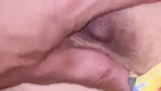 Kakak ipar mendapat banyak air mani