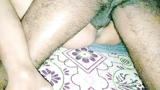 Kakak iparku menghabiskan sepanjang malam