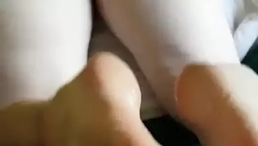 footjob with cumshot on her soles watching her bbw ass