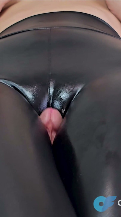 Thighjob - Leather Leggings Cum Explosion | Clip 1