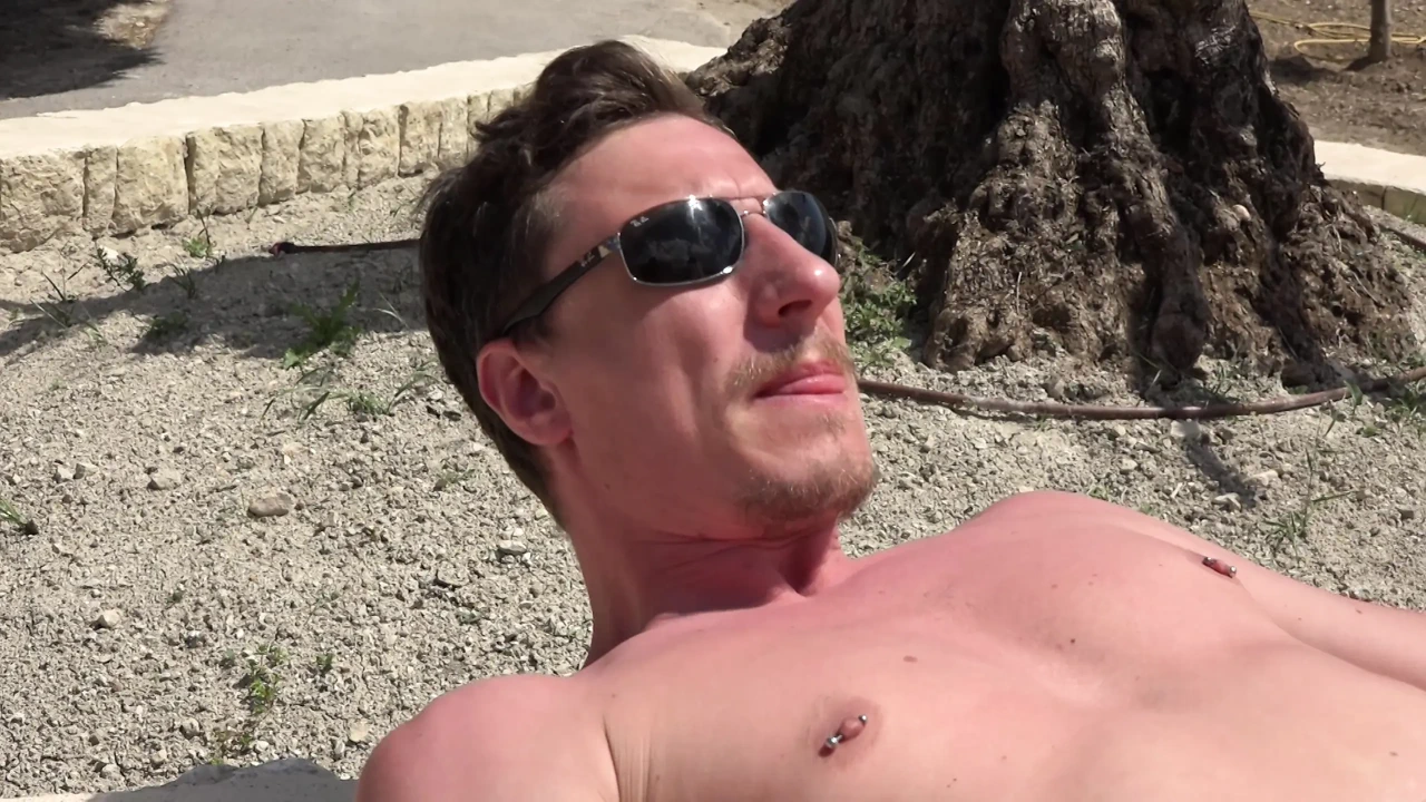 Jean_pallett and the Cock-hungry Sluts_4k