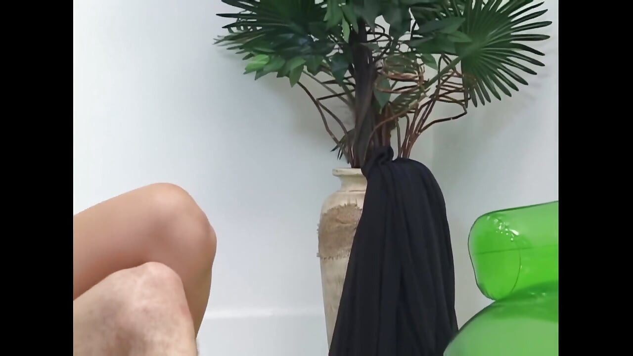 Αμφιφυλόφιλα μυστικά στενών και διεστραμμένων φίλων!! - Τόμος #02