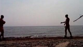 Str8 voetbal op het strand