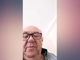 69 -jarige man uit Italië 23