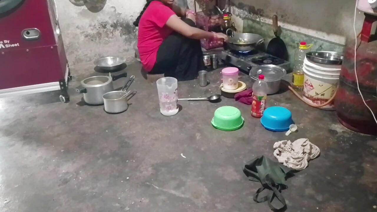 Bhabhi Ke Cock Ke Apni 젖탱이 페 파니 니키 힌디어 오디오