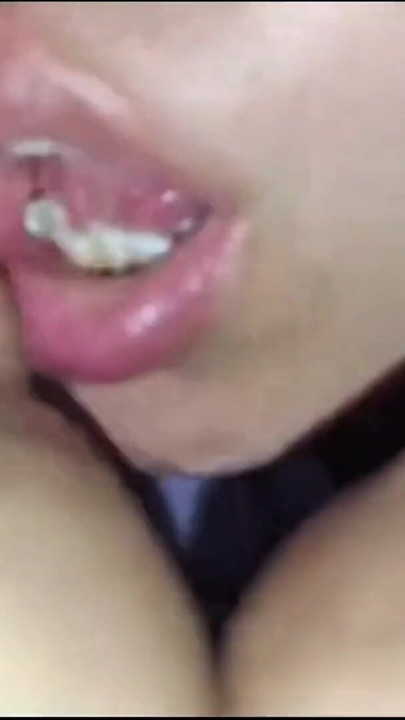 Sucking tits | Clip 1