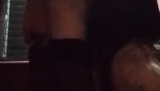 TINDI MAG BLOWJOB NG ISANG SINGLE MOM