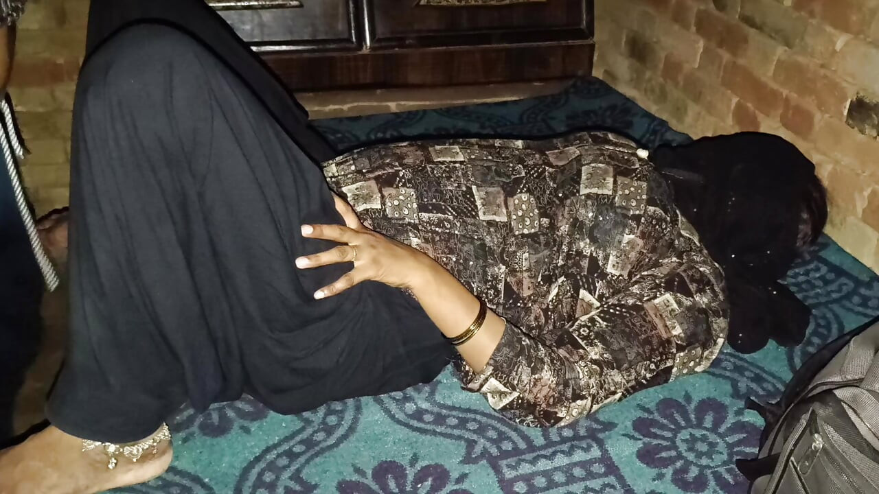 Desi ateşli Bhabhi gand