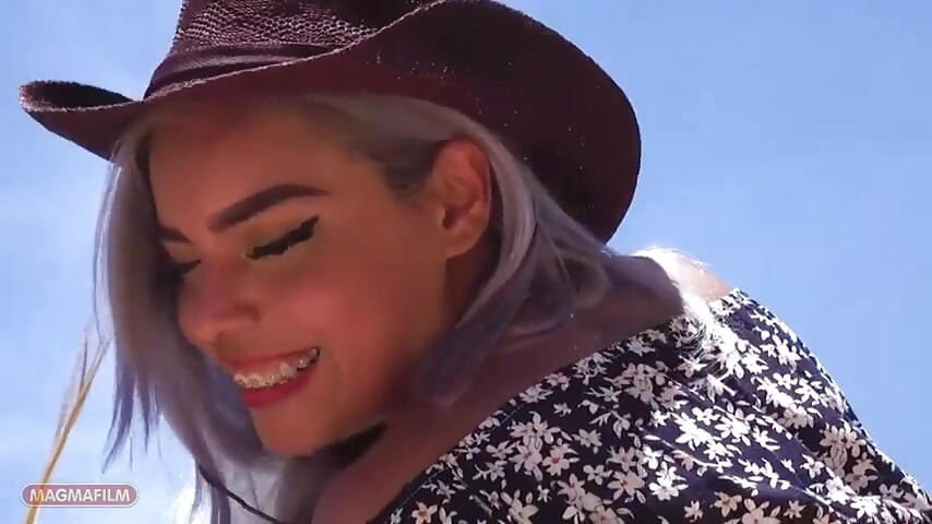 זיון חרמן בשמש המקסיקנית הקופחת