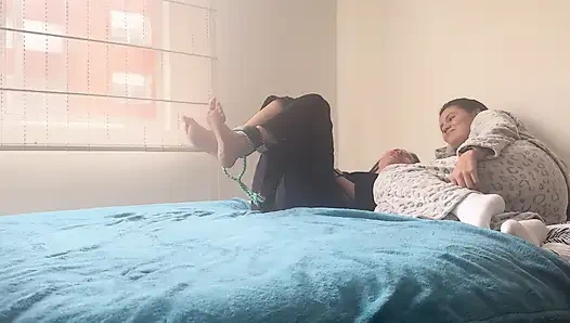 Играя с канатами, чтобы доминировать над нами