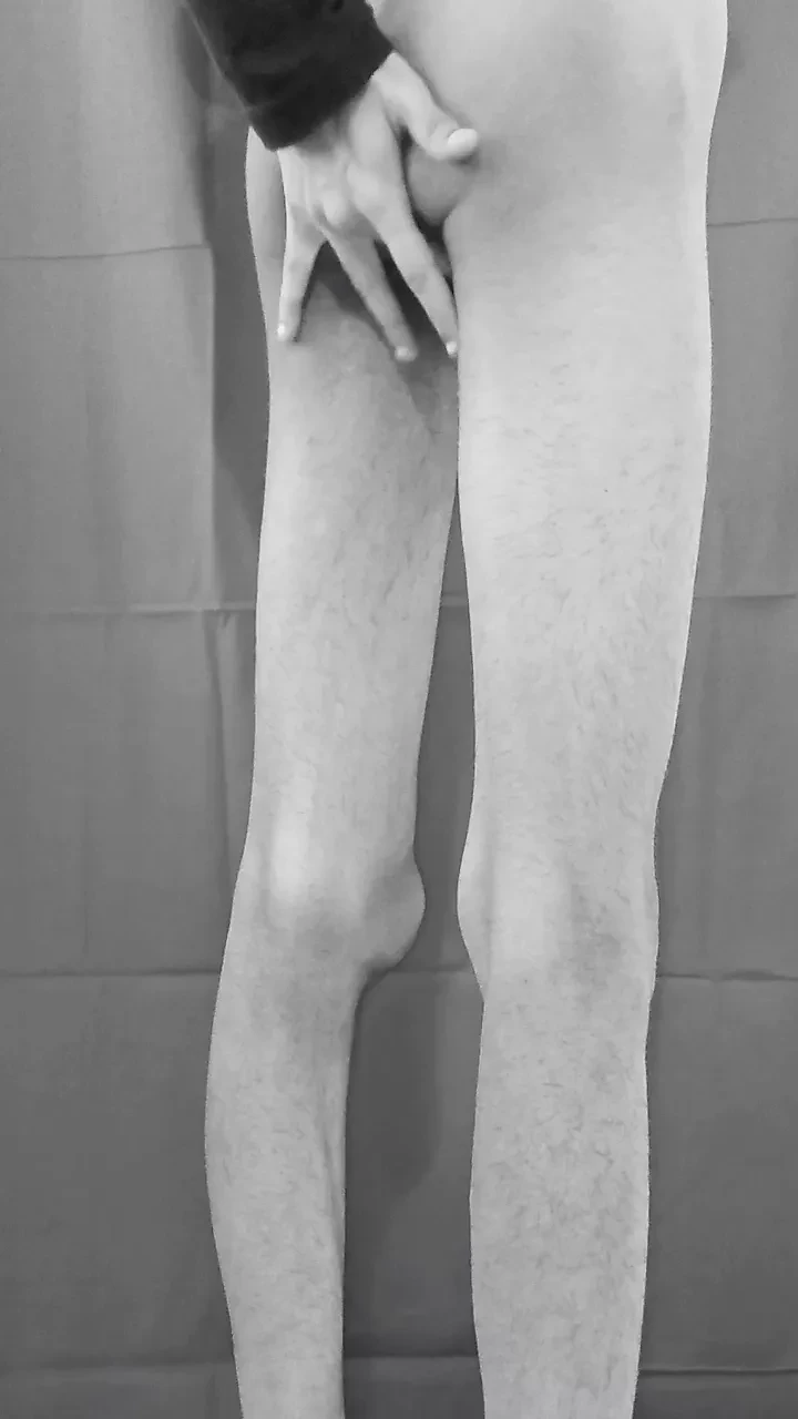 Masculine muscat_fuck melancap bermain solo