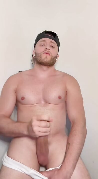 Would you like to win an exclusive video like this in your DM? Imagine me saying your name and cumming until I gushed a lot of milk!