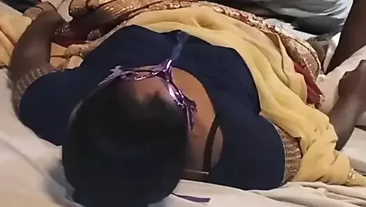 Indian Girl Hot Sex with Customer at Lodge