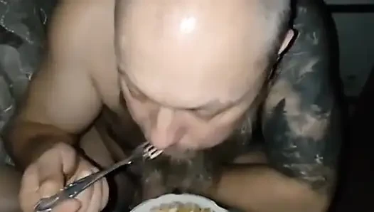 Тортик в моче, очень вкусное сочетание