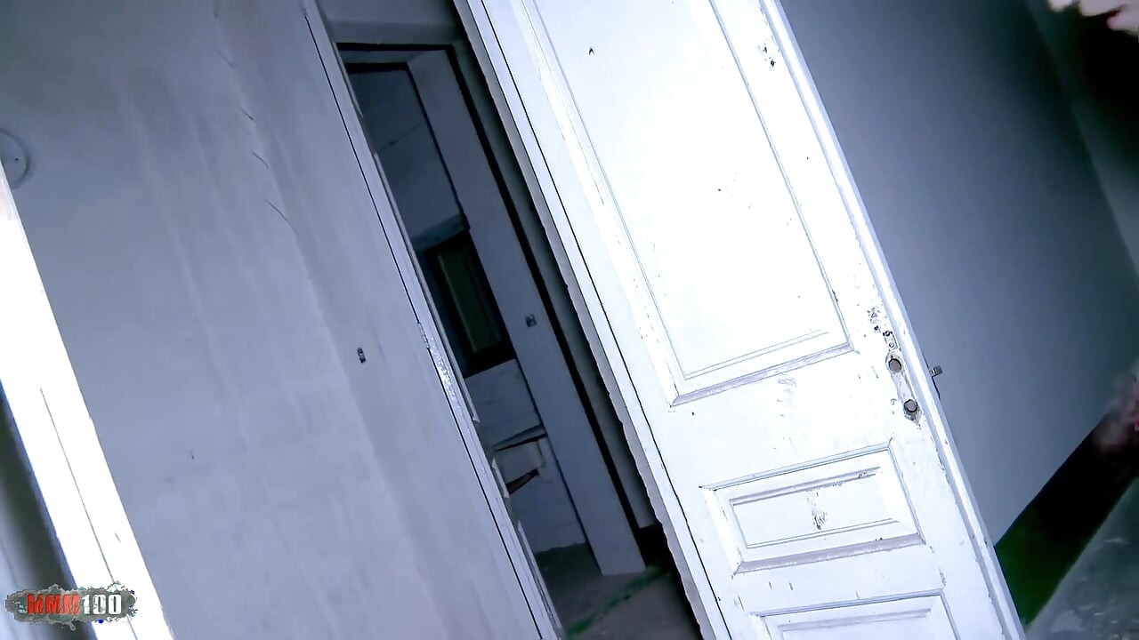 European Brunette Jordanne Kali Deep Throat Blowjob & Doggy Style Cumshot