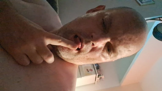 Sürtük için anal tıkaç