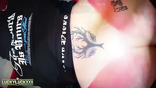 Pawg merdiven boşluğu devralıyor