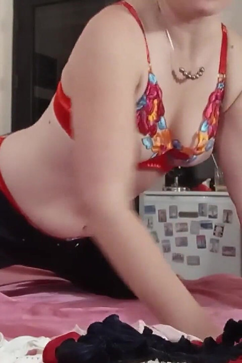 2291 ' - amatör franska par, klädd sex, satin underkläder