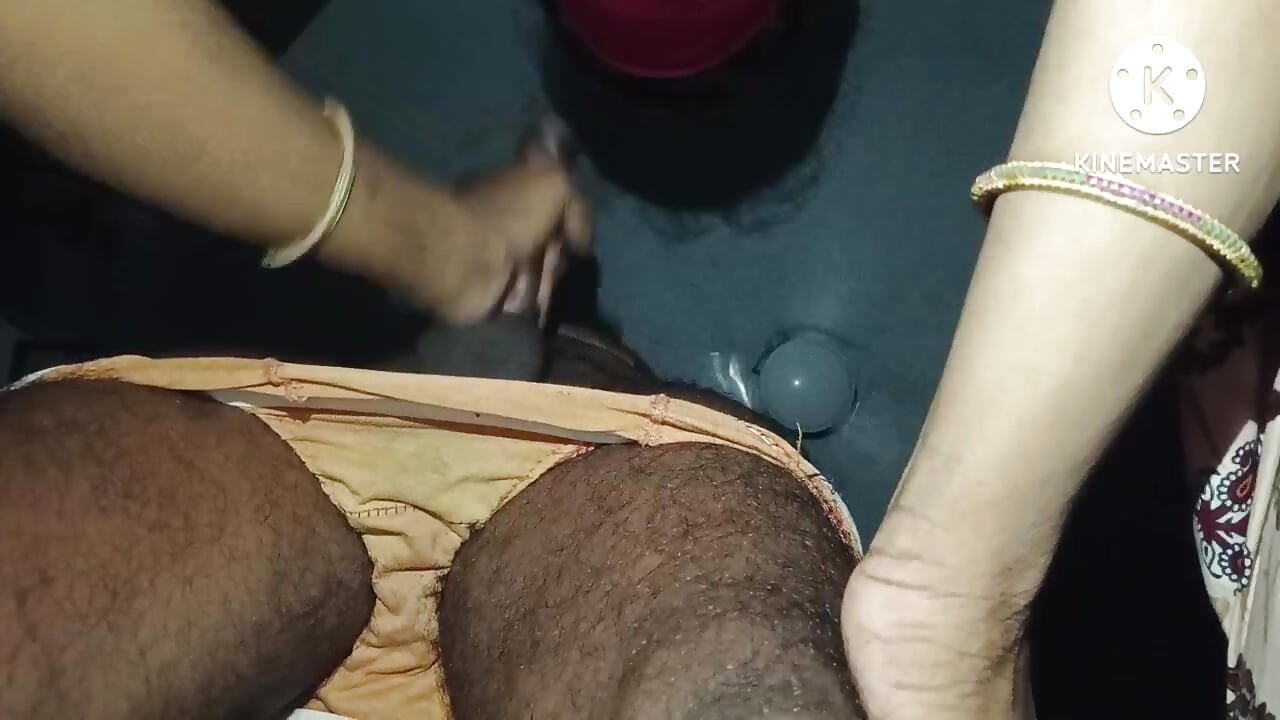 Indian desi girl socking coke har students