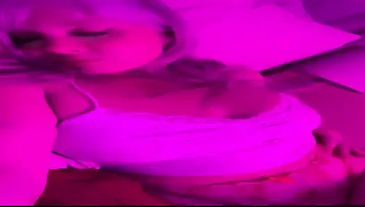 Benim için vücuttan vücuda yapılmış