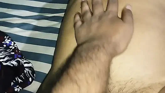Молодожены жестко трахаются в первую ночь
