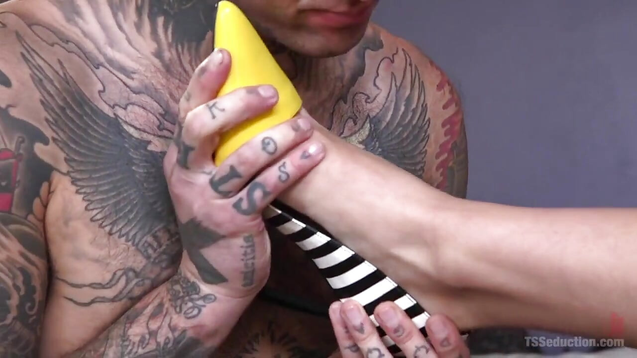 Heiß, geil und hungrig nach Loch