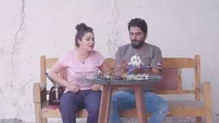 Irakische Schauspielerin Solaf Jalil hat große Titten