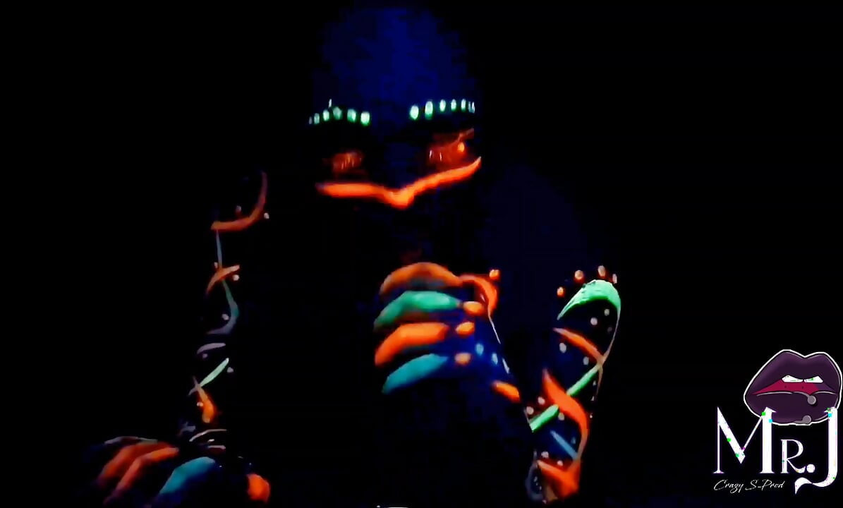 Sexo e pintura uv com Nyx &dmona