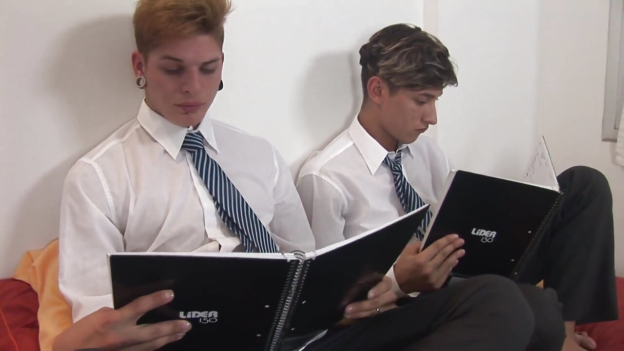 Sweet teen boyz love a good anal fuck and a perfect facial