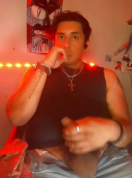 Evde Tek Başına