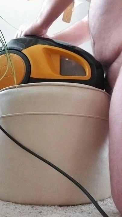 Vacuum fuck #1