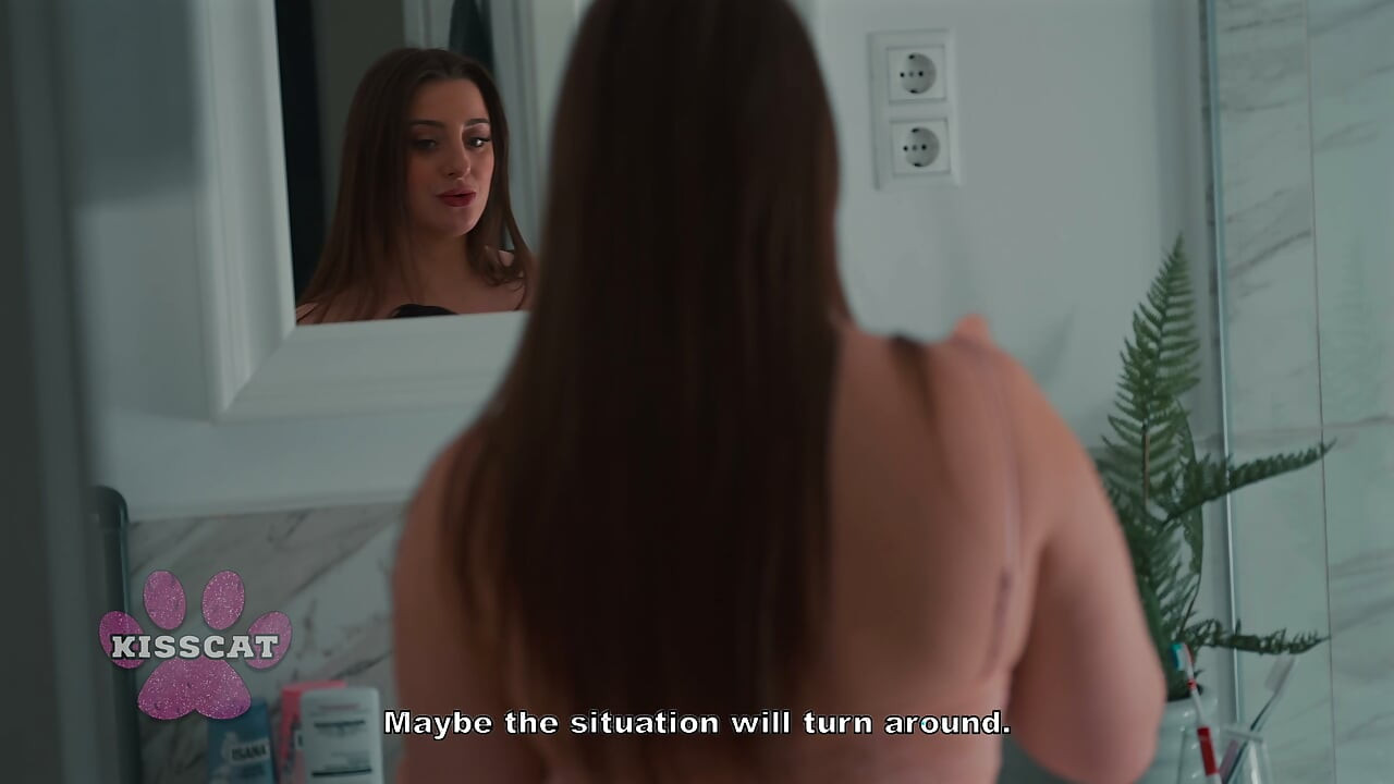 Duas MILF peitudas seduzem um tipo na lua-de-mel e partilham o esperma dele - Luna Doll e Kisscat