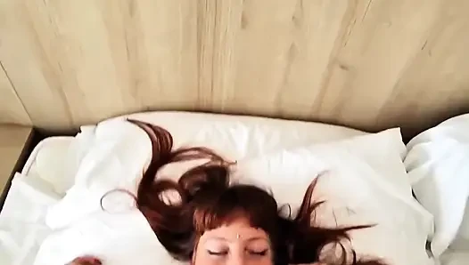 Crot di toket saat liburan pagi-pagi
