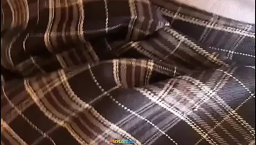 Siswi berusia 18 tahun video intim buatan sendiri dari siswi cantik dengan rok