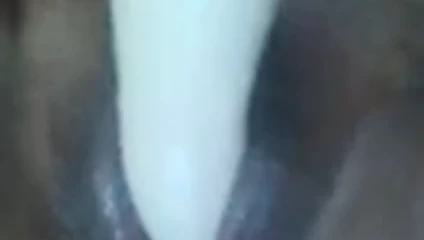 ORGASMO CON EL DILDO