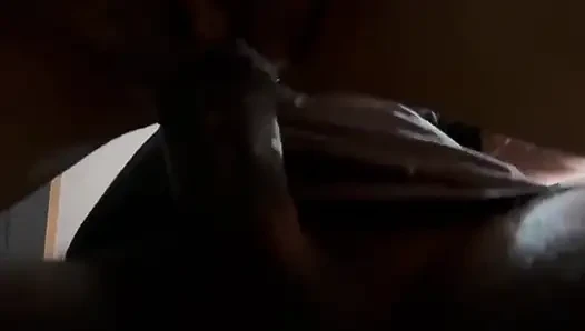 Cum Squirts Muschi wurde ganz nass vor Geilheit