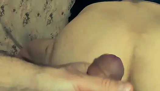 40-летняя сексуальная пара снимает на видео частное домашнее порно