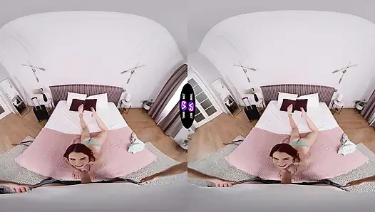 Возбужденная брюнетка требует свежей спермы от потрясенного чувака - TmwVRnet