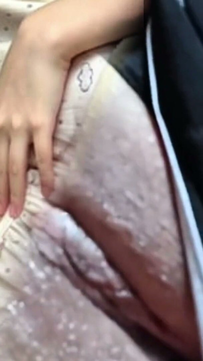 Apakah kamu suka Latina seperti GomezGomez? Cantik | Clip 1