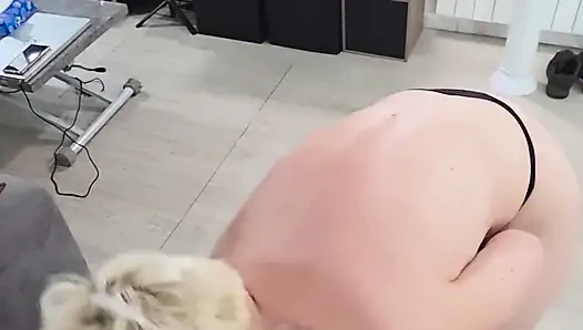 A Good Pipe and a Good Handjob