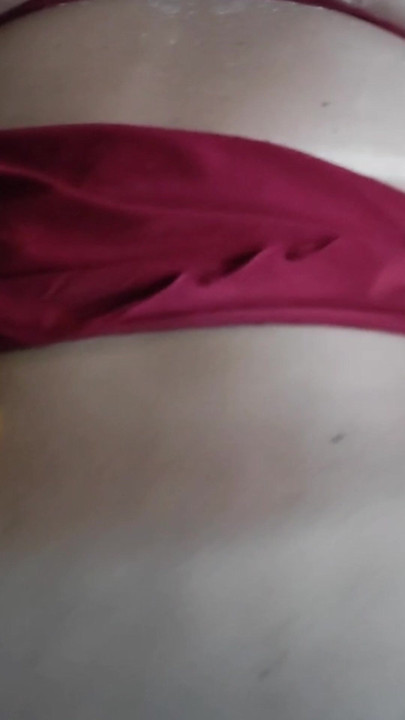 BIG ASS MILF