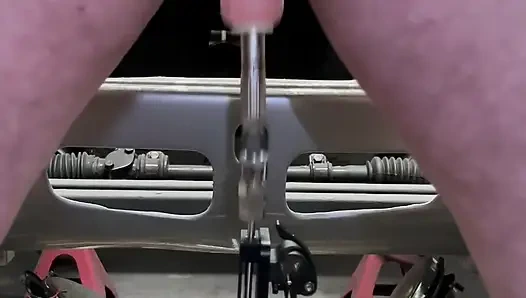 İri güzel kadın bdsm sikiş makinesi derlemesi